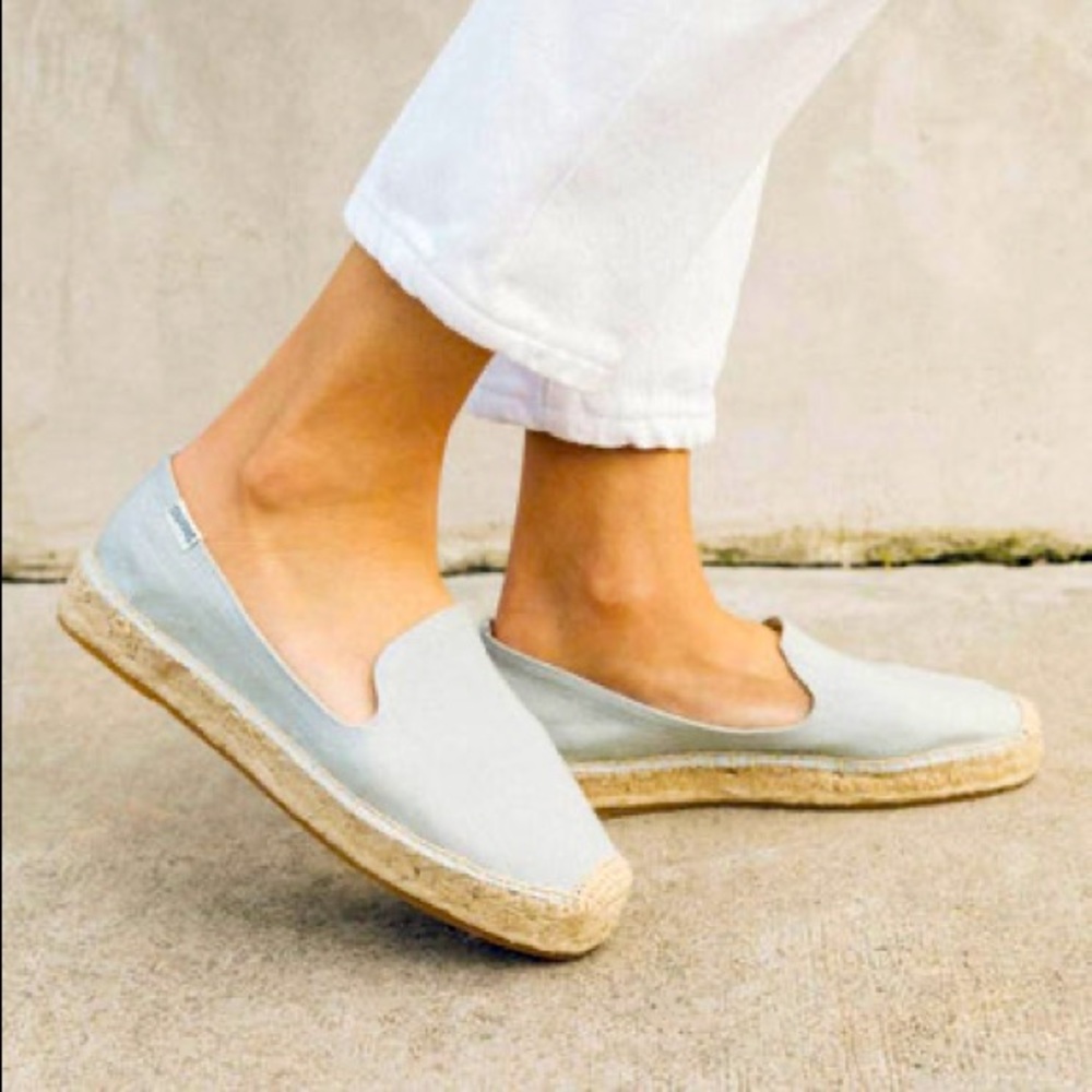 Soludos Dali Smoking Slipper in Chambray